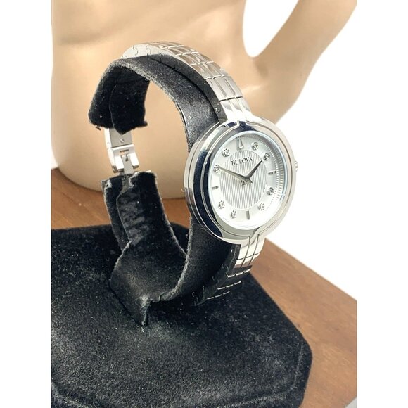 Bulova Women's Watch 96P214 Quartz Diamond Silver Dial Bangle Steel 30mm - Picture 14 of 14